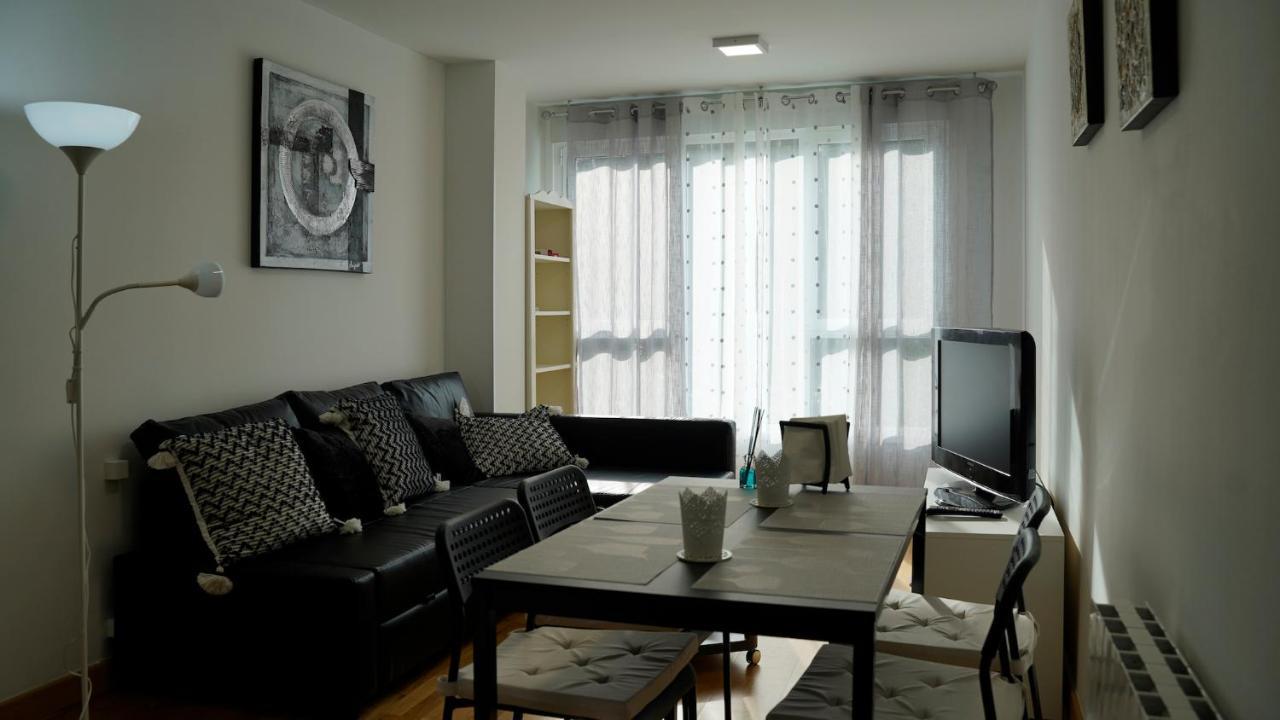 Solares Style Vistas Al Rio Miera Exterior foto